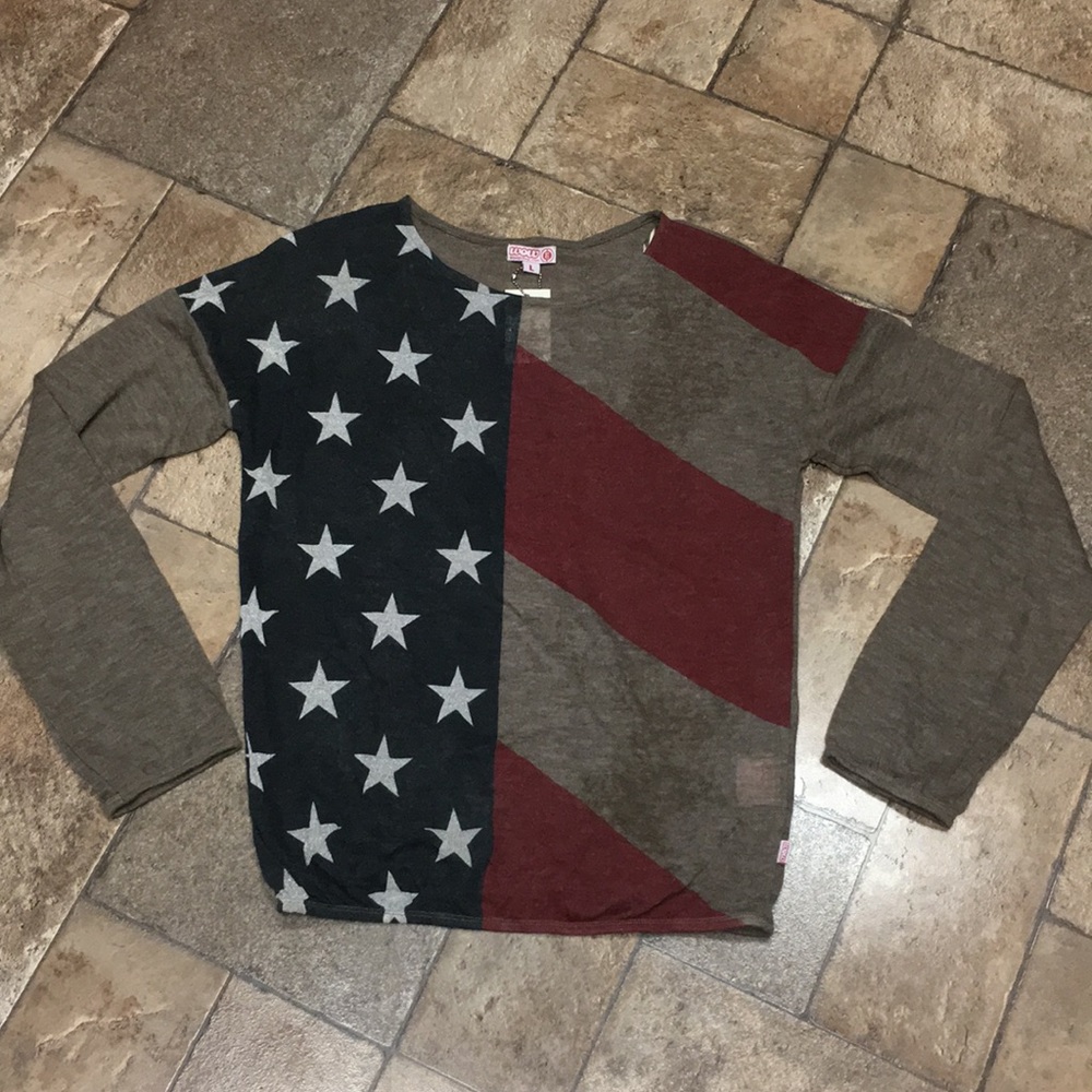 Top from WOW, size L NWT